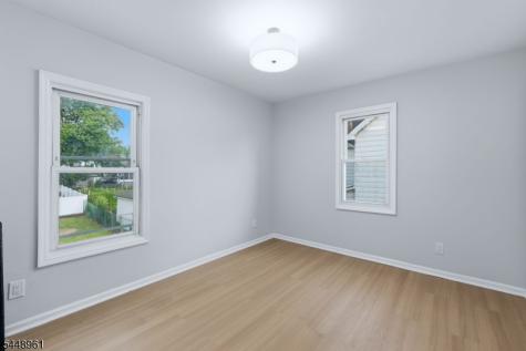37 W Colfax Avenue Roselle Park NJ 07204