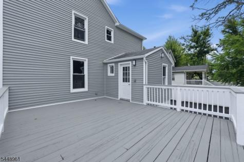 37 W Colfax Avenue Roselle Park NJ 07204