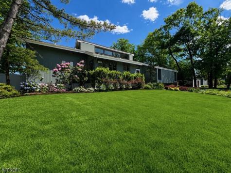 154 Brentwood Drive South Orange Village NJ 07079