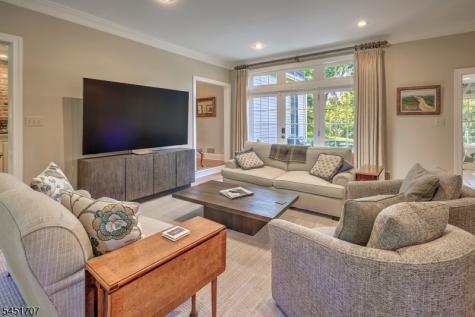 60 Potterstown Road Tewksbury NJ 08833