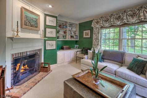 60 Potterstown Road Tewksbury NJ 08833