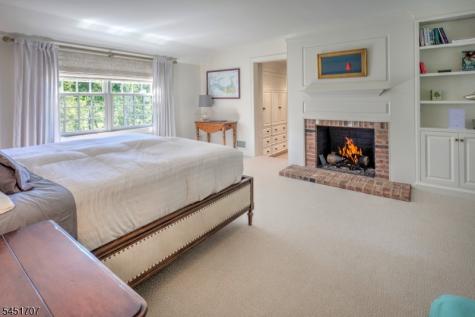 60 Potterstown Road Tewksbury NJ 08833