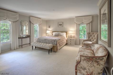 60 Potterstown Road Tewksbury NJ 08833