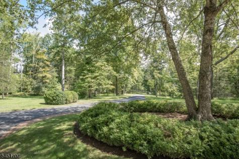 60 Potterstown Road Tewksbury NJ 08833