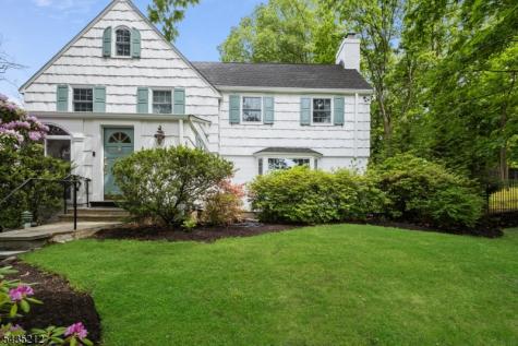 15 Afterglow Avenue Verona NJ 07044