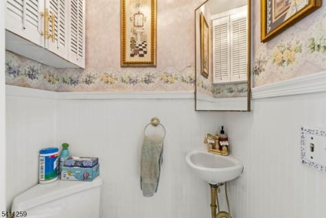 23 Pleasant Place Kearny NJ 07032