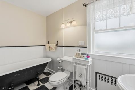 23 Pleasant Place Kearny NJ 07032