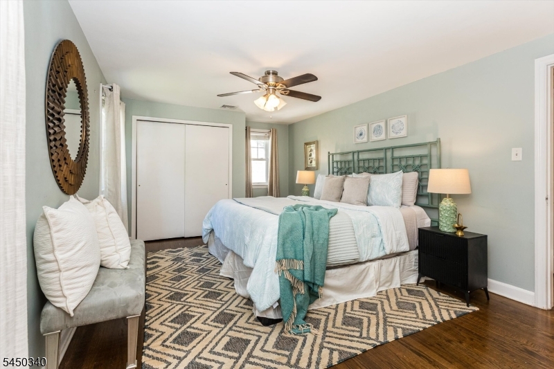 195 Stonehouse Road Bloomfield NJ 07028