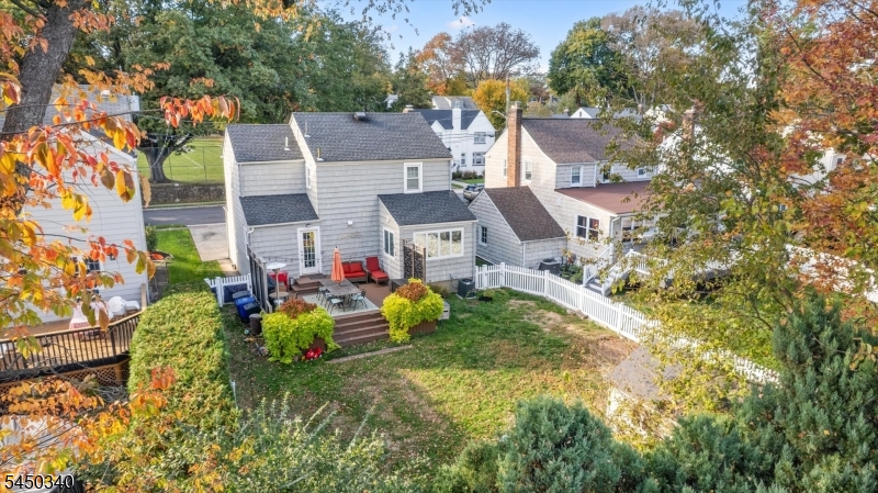 195 Stonehouse Road Bloomfield NJ 07028