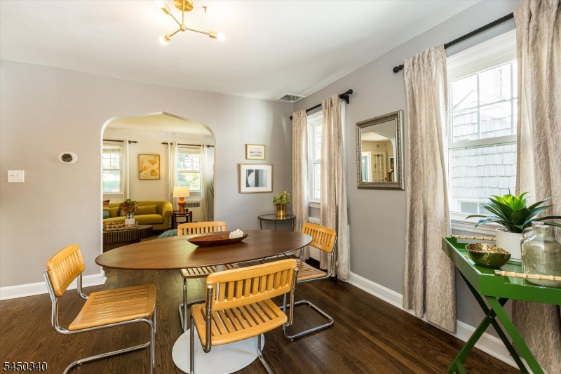 195 Stonehouse Road Bloomfield NJ 07028