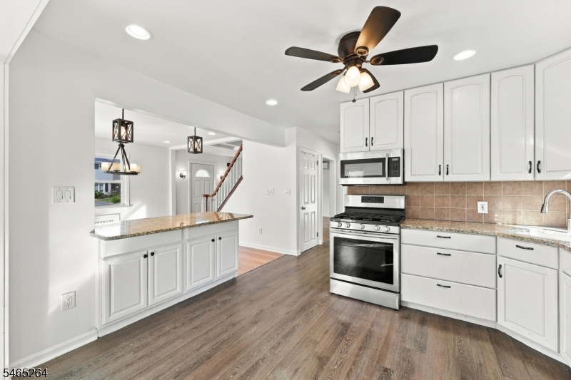 33 Kahl Road East Hanover NJ 07936