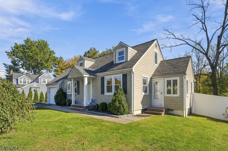 33 Kahl Road East Hanover NJ 07936