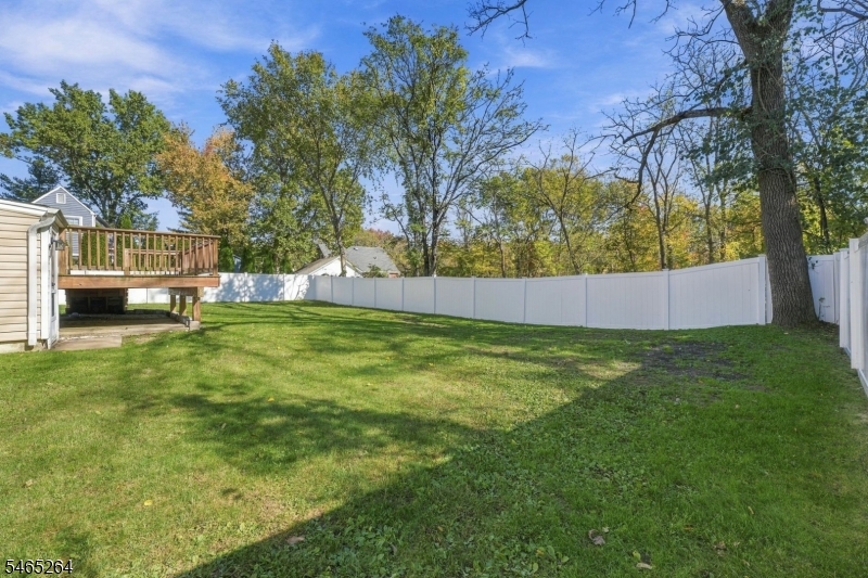 33 Kahl Road East Hanover NJ 07936