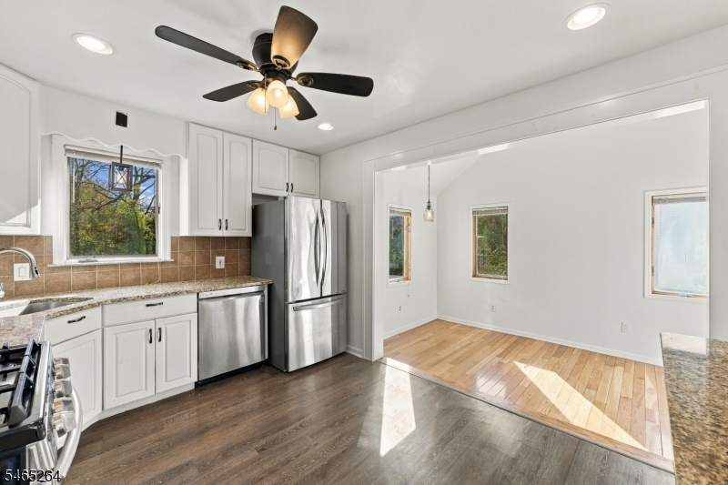 33 Kahl Road East Hanover NJ 07936