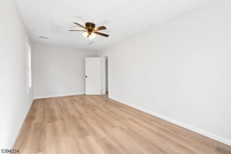 31 Prices Switch Road Vernon NJ 07462