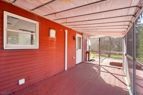 31 Prices Switch Road Vernon NJ 07462