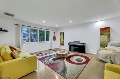 45 Kershner Place Fair Lawn NJ 07410