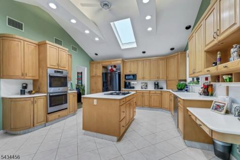 45 Kershner Place Fair Lawn NJ 07410