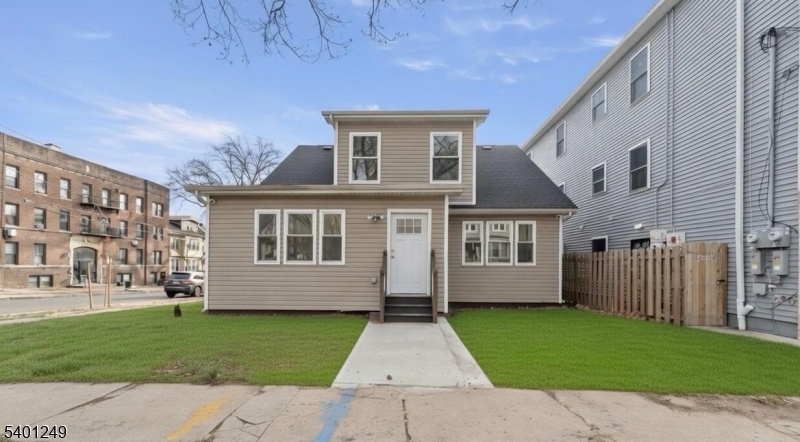 390 Clinton Place Newark NJ 07112