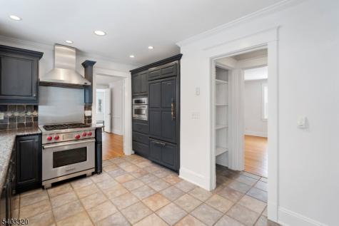 170 New Providence Road Mountainside NJ 07092