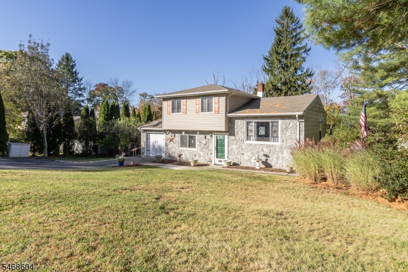 20 Young Drive Stanhope NJ 07874