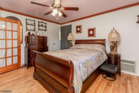 20 Young Drive Stanhope NJ 07874