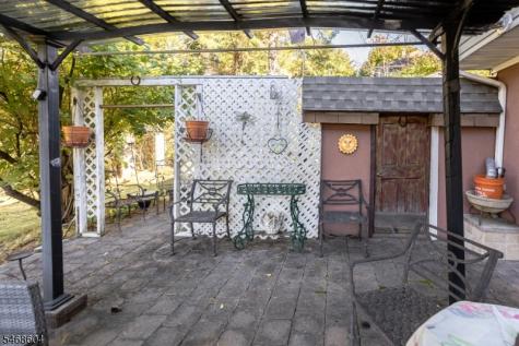 20 Young Drive Stanhope NJ 07874