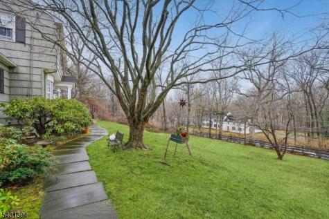 29 Blackberry Lane Morris NJ 07960