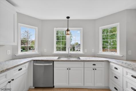 61 Pine Street Newton NJ 07860