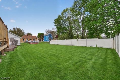 61 Pine Street Newton NJ 07860