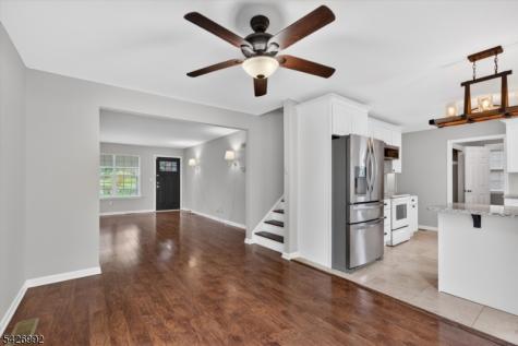 61 Pine Street Newton NJ 07860