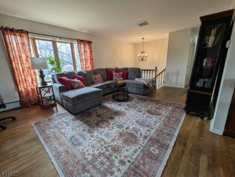 150 Victoria Drive Clark NJ 07066