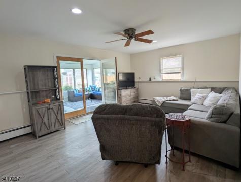 150 Victoria Drive Clark NJ 07066