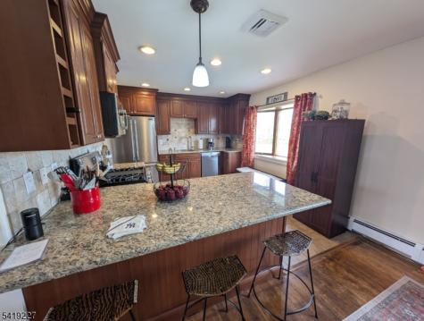150 Victoria Drive Clark NJ 07066