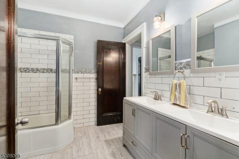 229 Ballantine Parkway Newark NJ 07104