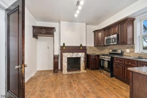 229 Ballantine Parkway Newark NJ 07104