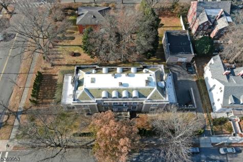 229 Ballantine Parkway Newark NJ 07104