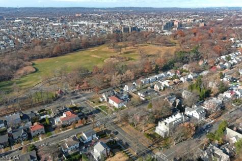 229 Ballantine Parkway Newark NJ 07104