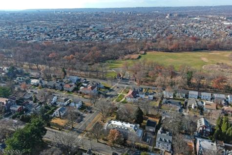 229 Ballantine Parkway Newark NJ 07104