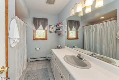 144 Notch Road Jefferson NJ 07438