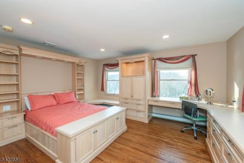 144 Notch Road Jefferson NJ 07438