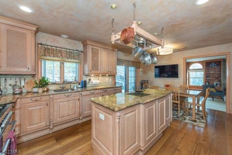 144 Notch Road Jefferson NJ 07438