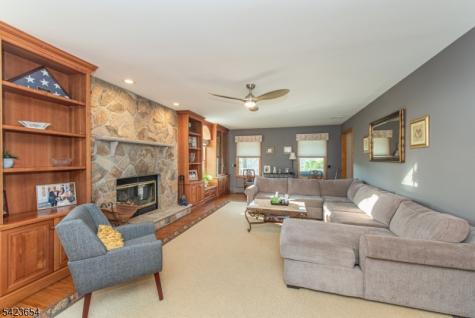 144 Notch Road Jefferson NJ 07438