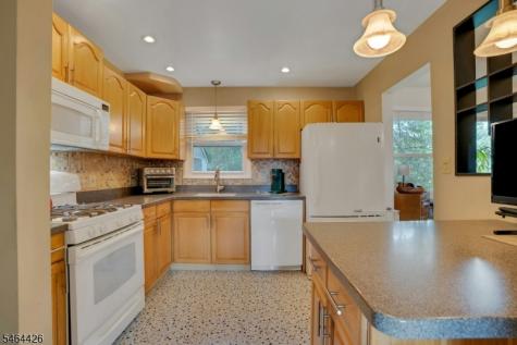 22 Ann Street Verona NJ 07044