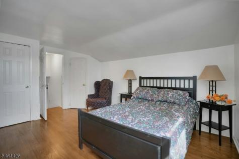22 Ann Street Verona NJ 07044