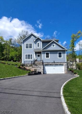 518 Cardinal Lane Green Brook NJ 08812