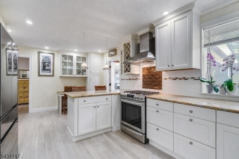 33 Brooksyde Avenue Ringwood NJ 07456