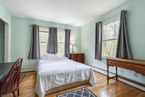 33 Brooksyde Avenue Ringwood NJ 07456
