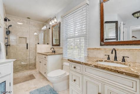 33 Brooksyde Avenue Ringwood NJ 07456