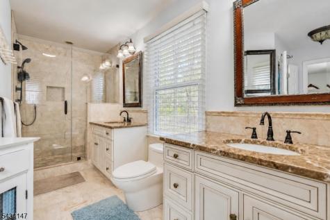 33 Brooksyde Avenue Ringwood NJ 07456